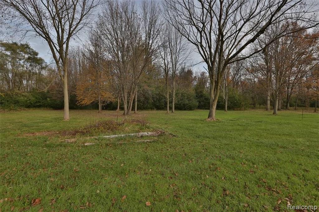 47110 Hull Road Belleville, MI 48111 - Photo 26 of 31