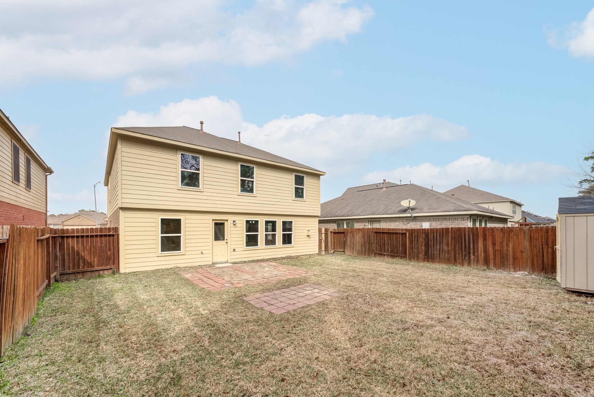 8038 Narrow Brook Way Houston, TX 77016 - Photo 46 of 50 a front view of a house with a yard