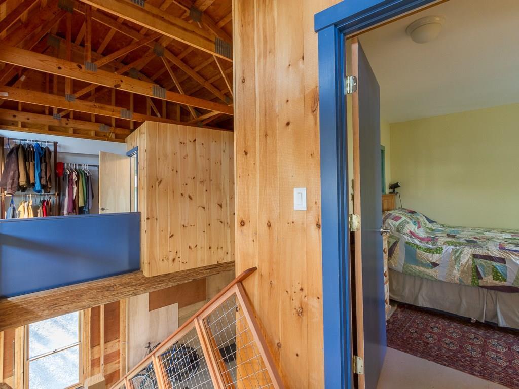 18 Simmons Road Rockport, ME 04856 - Photo 25 of 29 Bedroom in the efficiency apartment...
