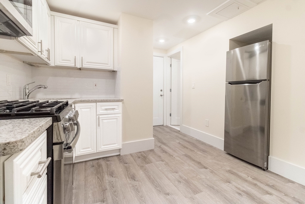 25 Peterborough Street, Unit 32 Boston, MA 02215 - Photo 8 of 13