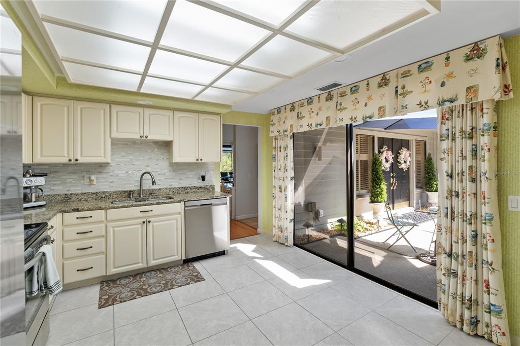 5357 Cobblestone Court Wesley Chapel, FL 33543 - Photo 15 of 36 Gallery Image 15