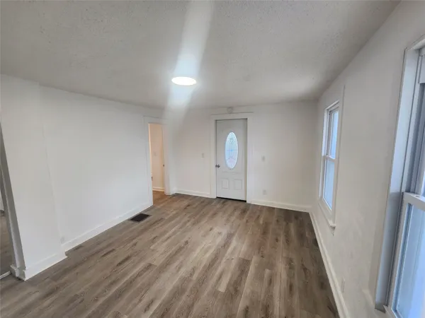 $1,250 | 28 Mather Street, Binghamton, NY 13905