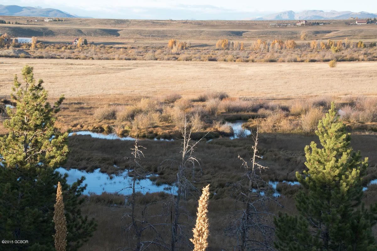 Overlooks Meadow