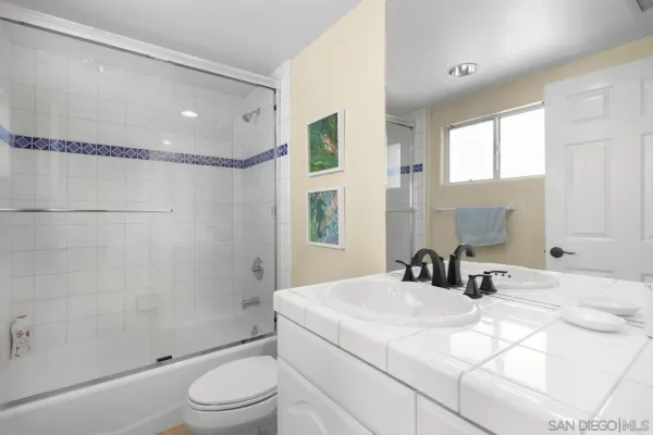 $6,500 | 7517 Jerez Court, Unit B, Carlsbad, CA 92009