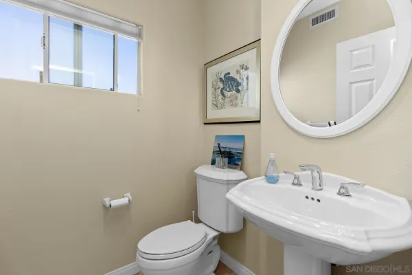 $6,500 | 7517 Jerez Court, Unit B, Carlsbad, CA 92009