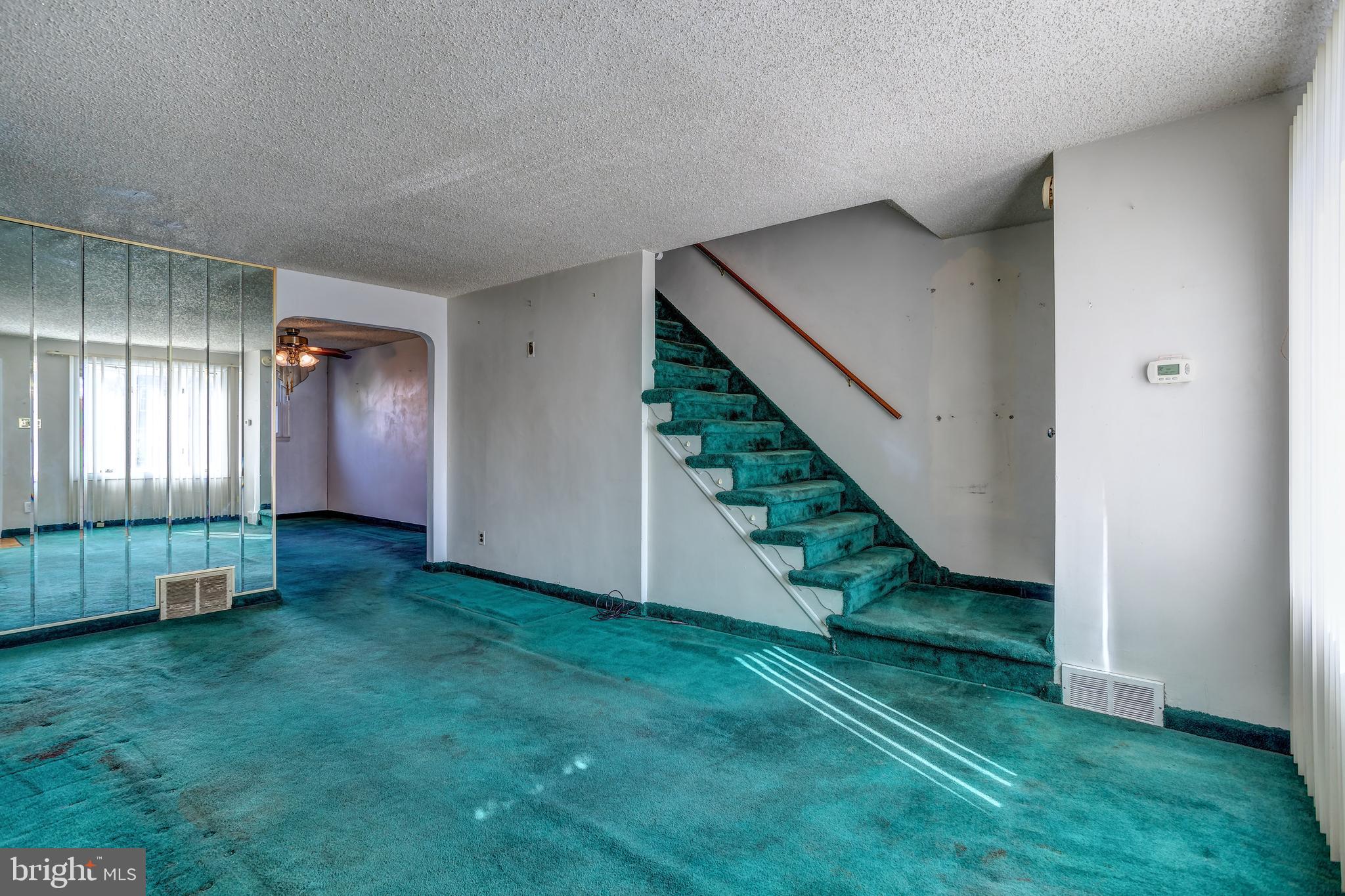 1905 Carter Road Folcroft, PA 19032 - Photo 3 of 20