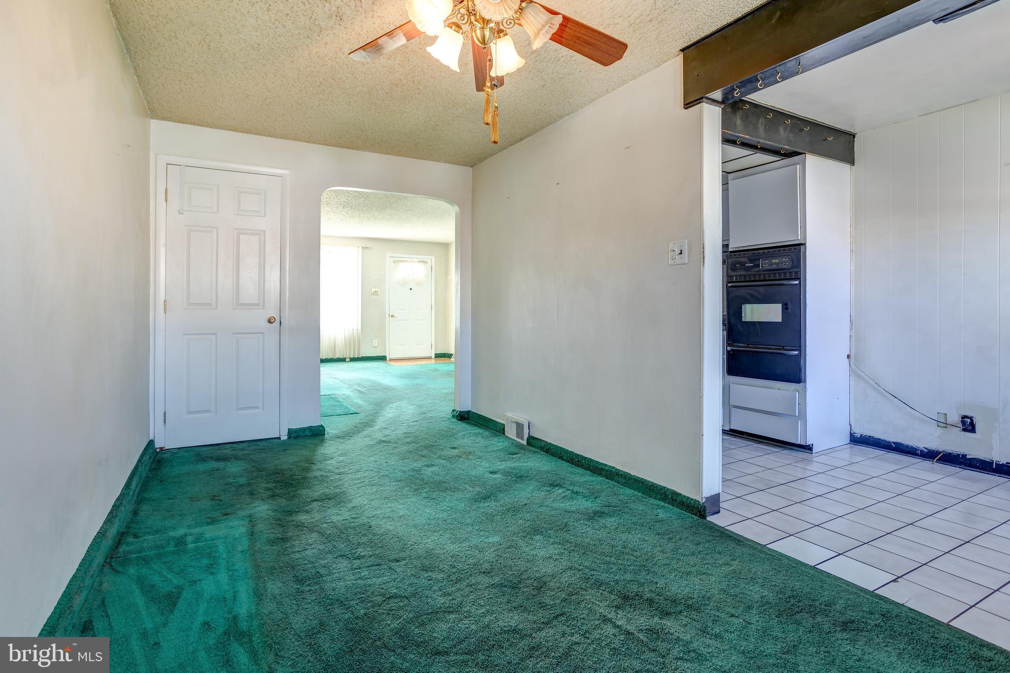 1905 Carter Road Folcroft, PA 19032 - Photo 8 of 20
