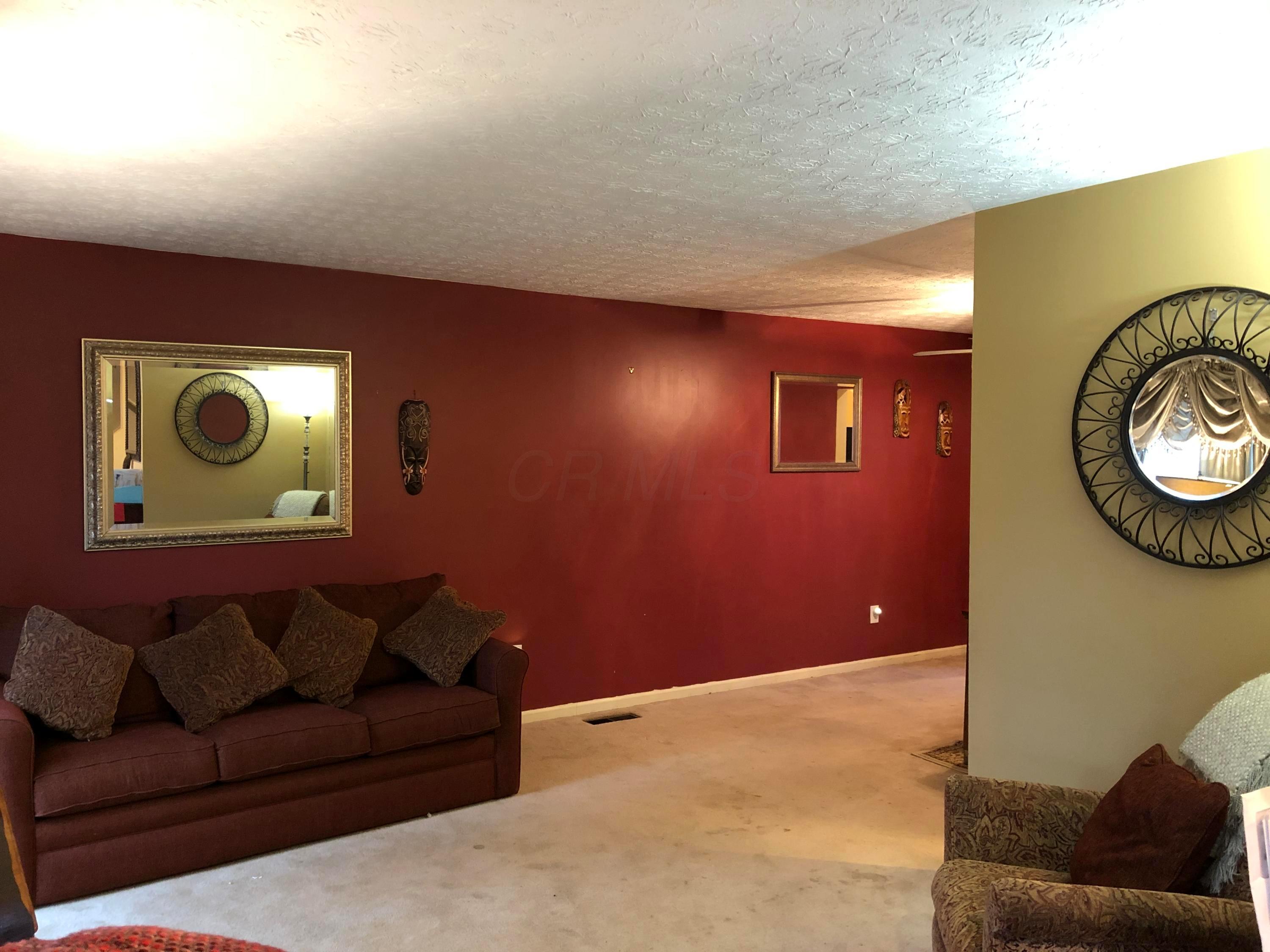 3156 Fontaine Road Columbus, OH 43232 - Photo 17 of 47 Gallery Image 17