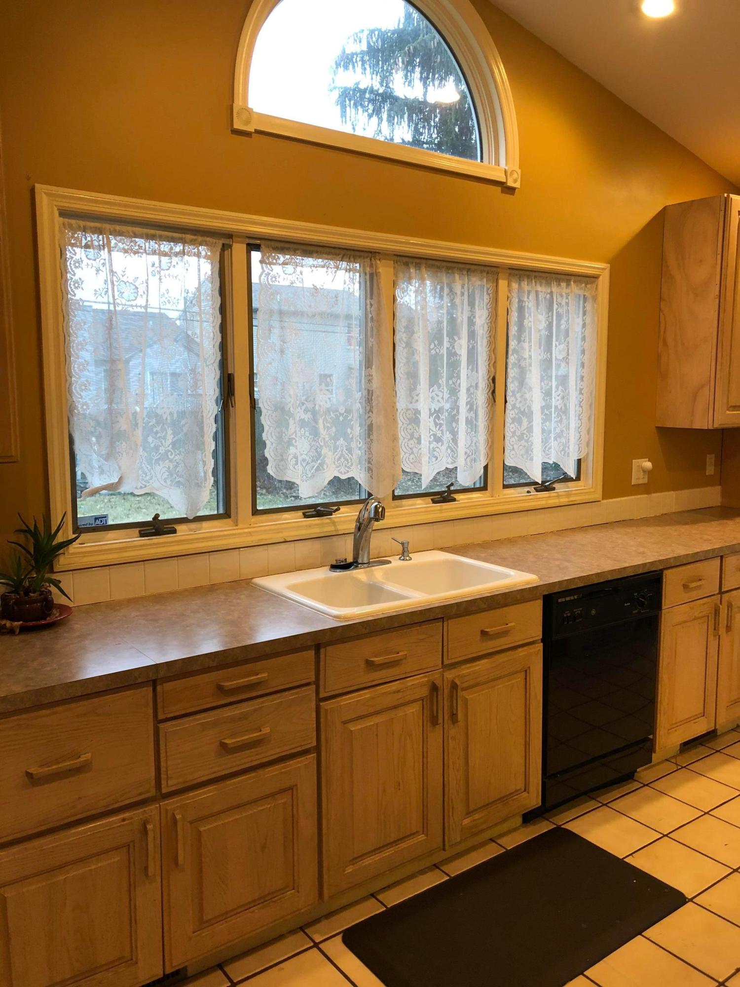 3156 Fontaine Road Columbus, OH 43232 - Photo 29 of 47 Gallery Image 29