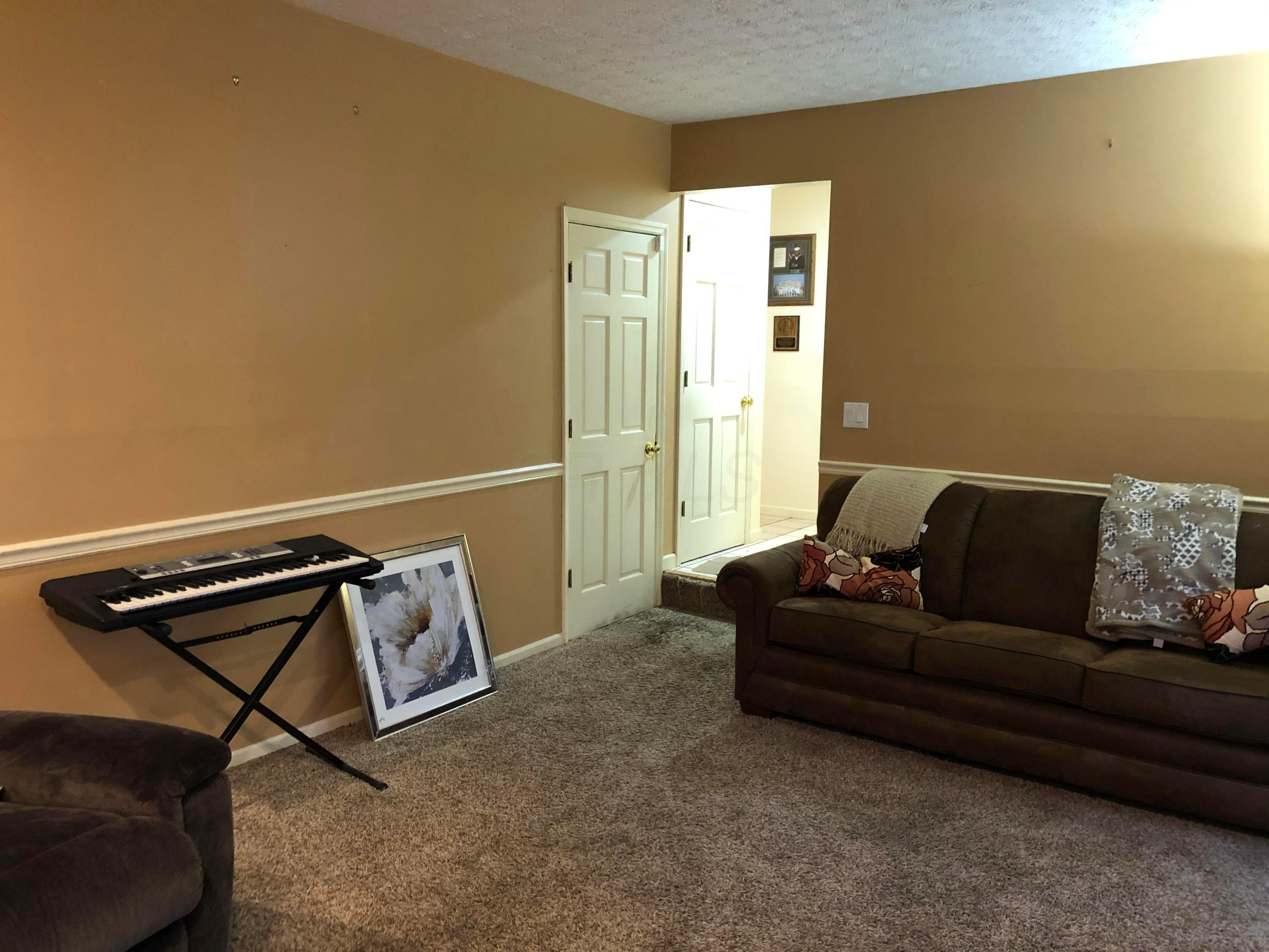3156 Fontaine Road Columbus, OH 43232 - Photo 34 of 47 Gallery Image 34