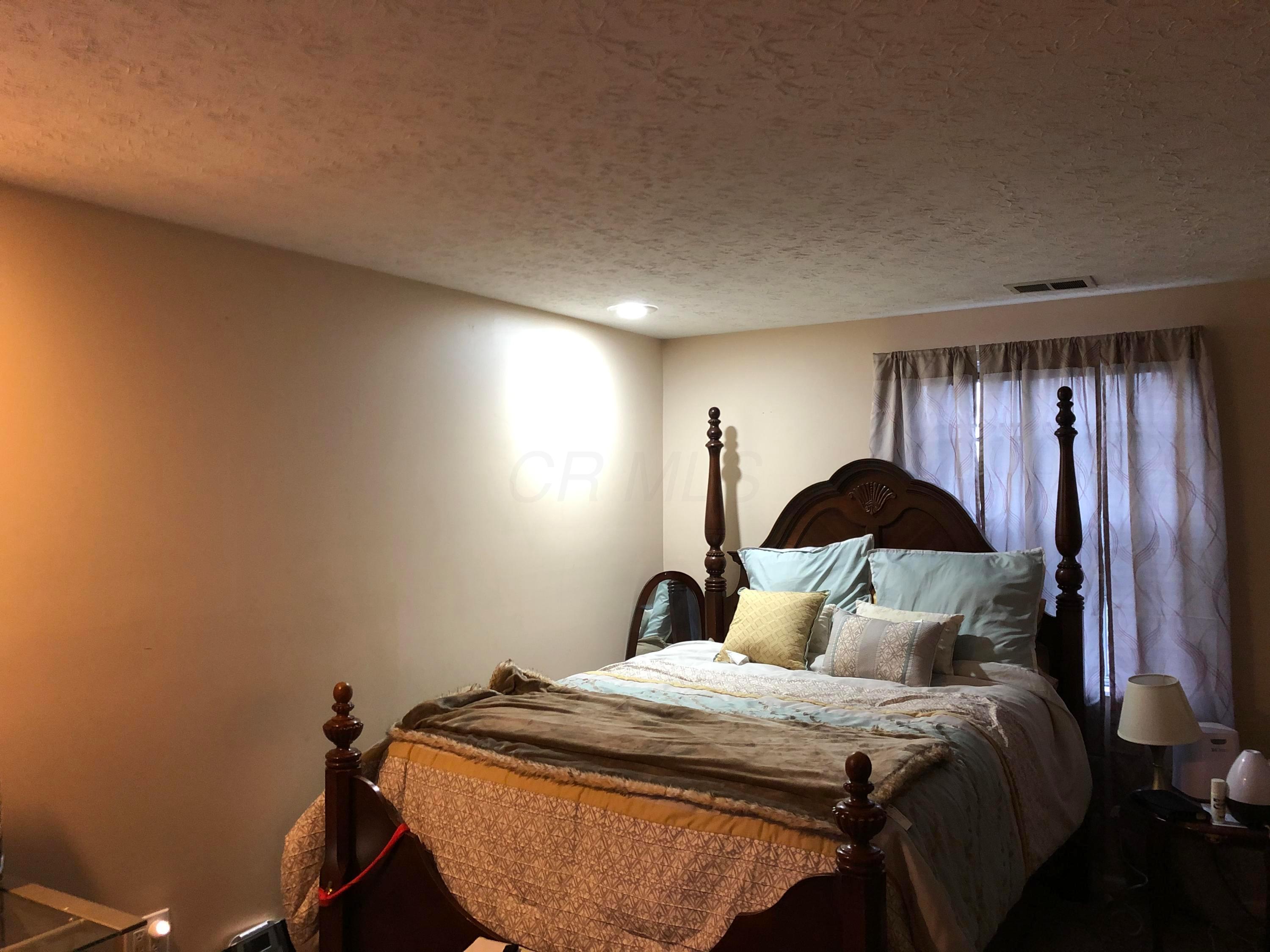 3156 Fontaine Road Columbus, OH 43232 - Photo 45 of 47 Gallery Image 45