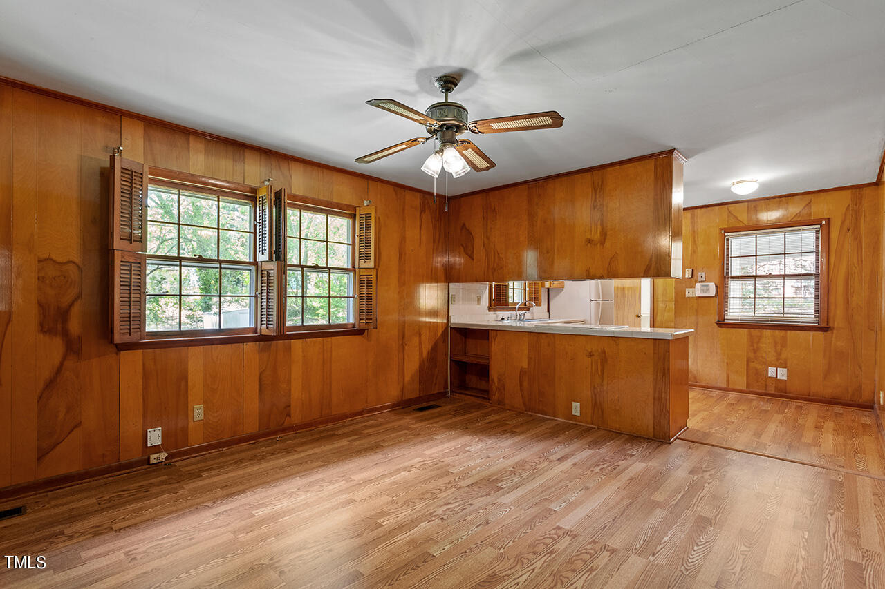 620 King Richard Road Raleigh, NC 27610 - Photo 5 of 17 620 King Richard Road_19