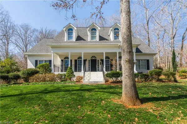 $999,999 | 160 Nanzetta Way, Lewisville, NC 27023