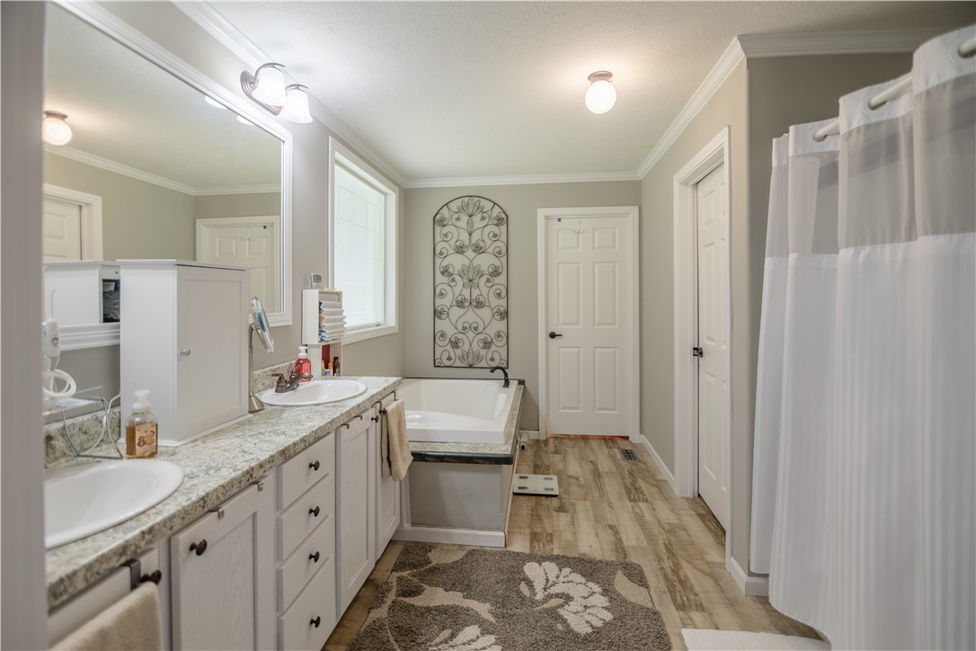 362 B Alexander Road West Union, SC 29696 - Photo 21 of 46 Gallery Image 21