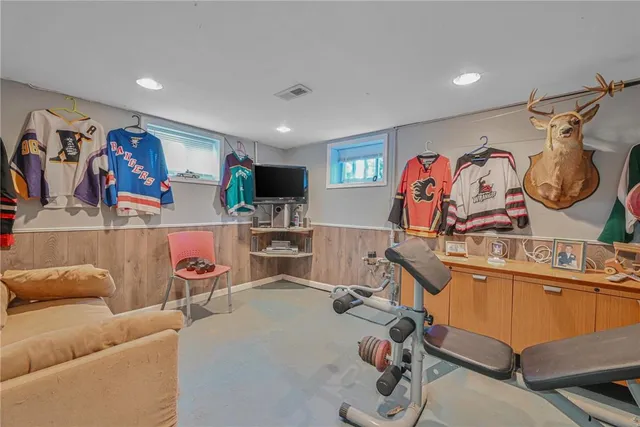 $899,000 | 3204 Glennon Place | Throgs Neck