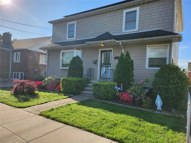 $899,000 | 3204 Glennon Place | Throgs Neck