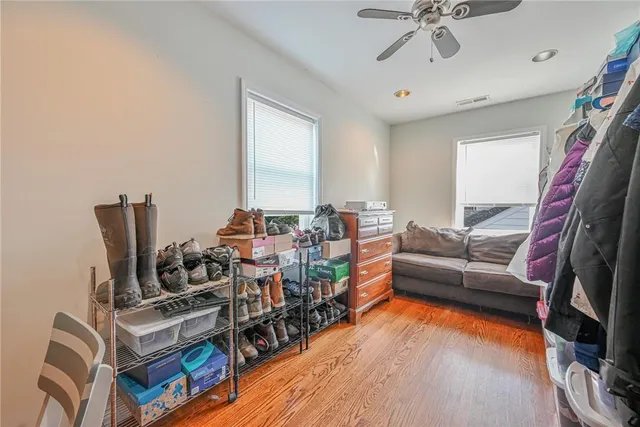 $899,000 | 3204 Glennon Place | Throgs Neck