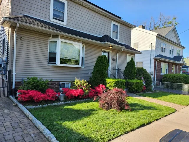 $899,000 | 3204 Glennon Place | Throgs Neck
