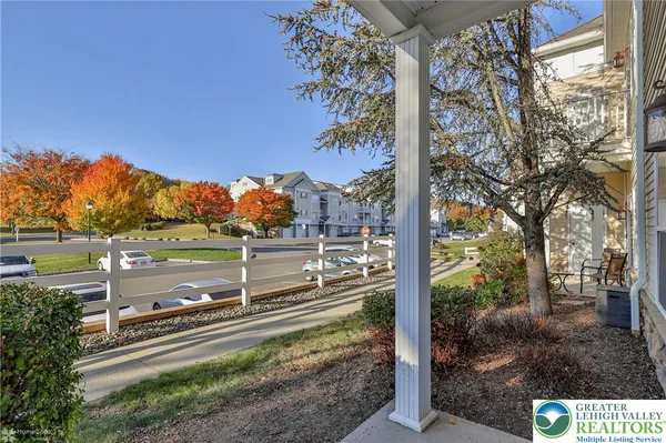 $1,895 | 702 Eden Terrace, Easton, PA 18042