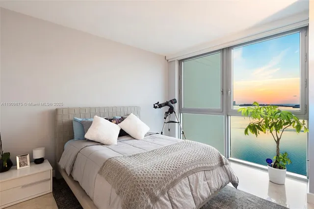 $8,600 | 1331 Brickell Bay Drive, Unit 2203, Miami, FL 33131