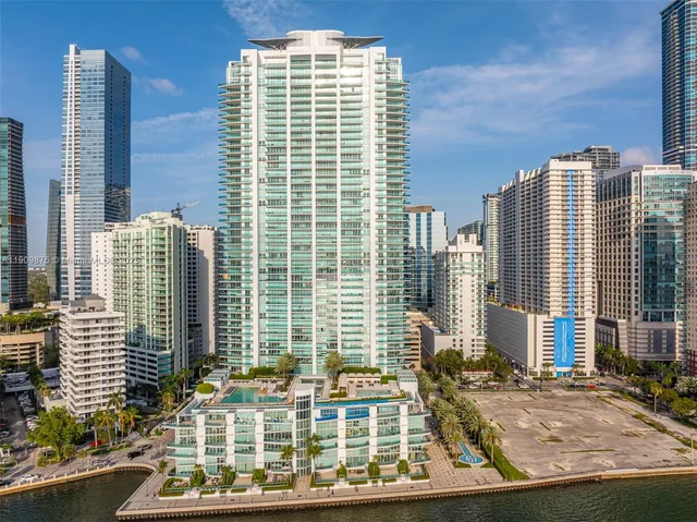 $8,600 | 1331 Brickell Bay Drive, Unit 2203, Miami, FL 33131