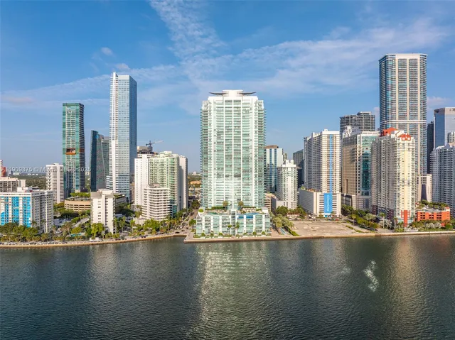 $8,600 | 1331 Brickell Bay Drive, Unit 2203, Miami, FL 33131
