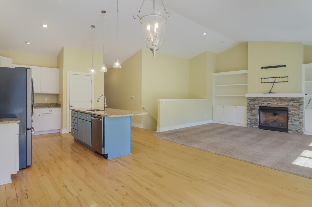 9583 Moon Ridge Road Onekama, MI 49675 - Photo 20 of 73 15-Scene-15