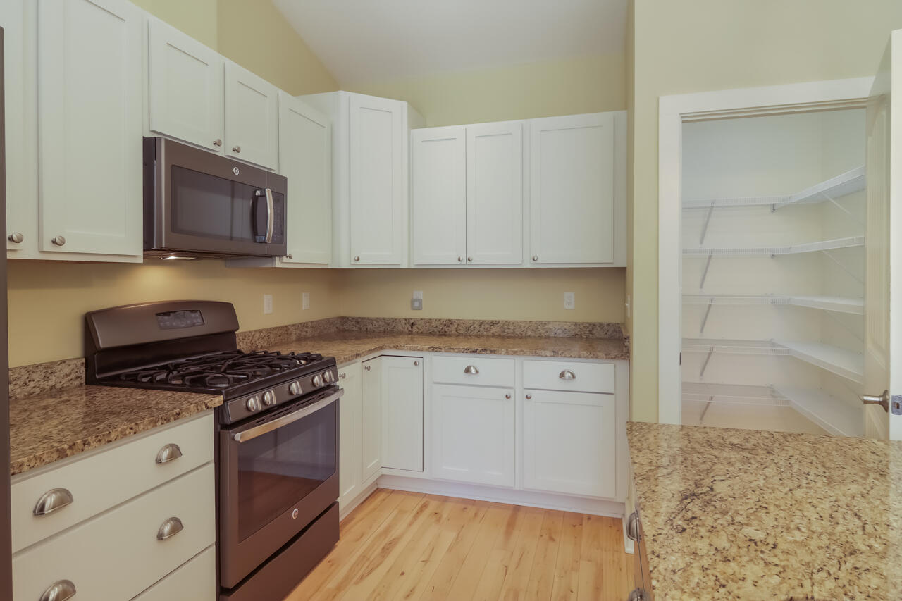 9583 Moon Ridge Road Onekama, MI 49675 - Photo 23 of 73 18-Scene-18
