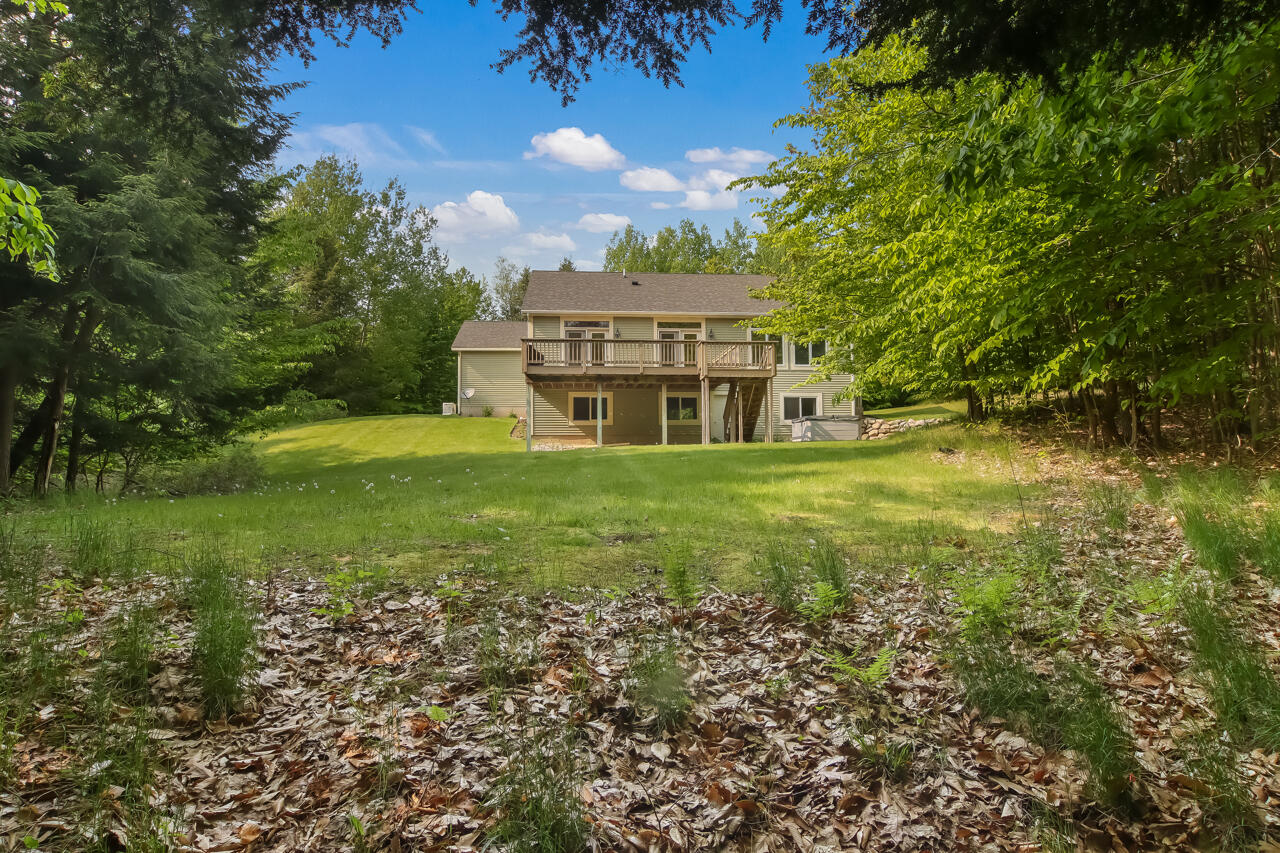 9583 Moon Ridge Road Onekama, MI 49675 - Photo 3 of 73 10-Scene-11