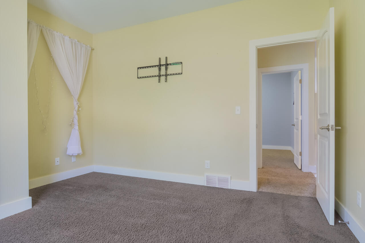 9583 Moon Ridge Road Onekama, MI 49675 - Photo 35 of 73 35-Scene-35
