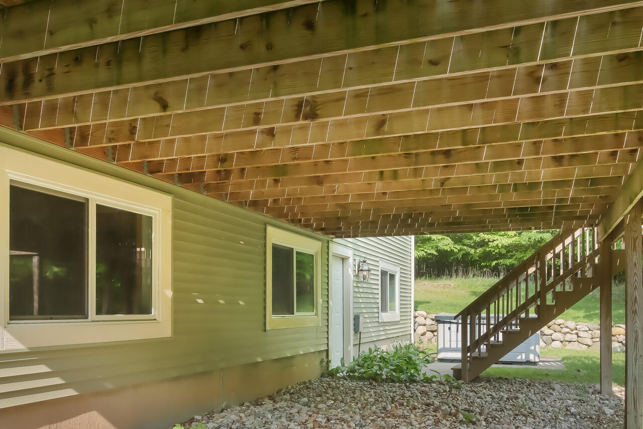 9583 Moon Ridge Road Onekama, MI 49675 - Photo 45 of 73 70-Scene-73