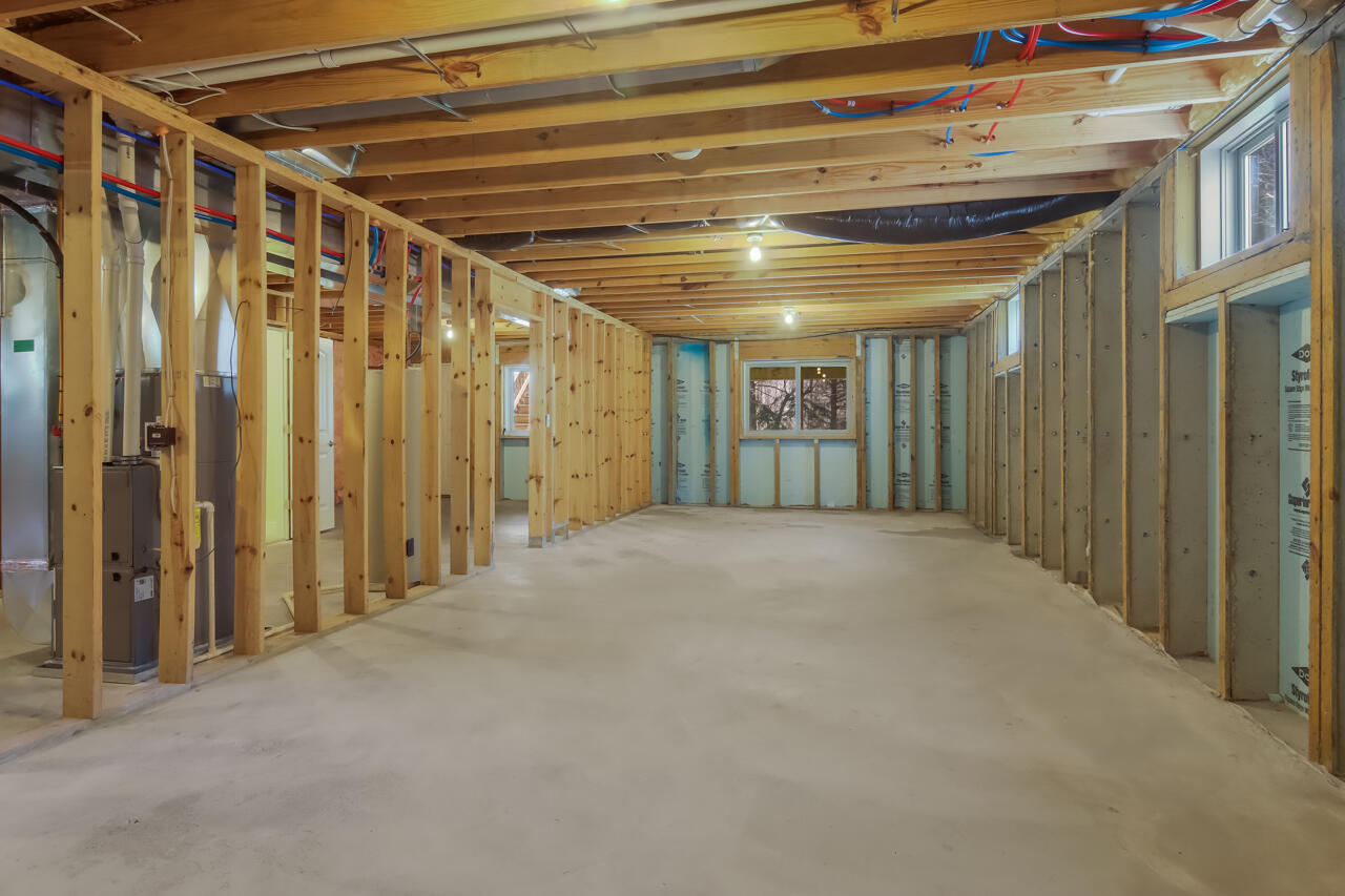9583 Moon Ridge Road Onekama, MI 49675 - Photo 49 of 73 47-Scene-47
