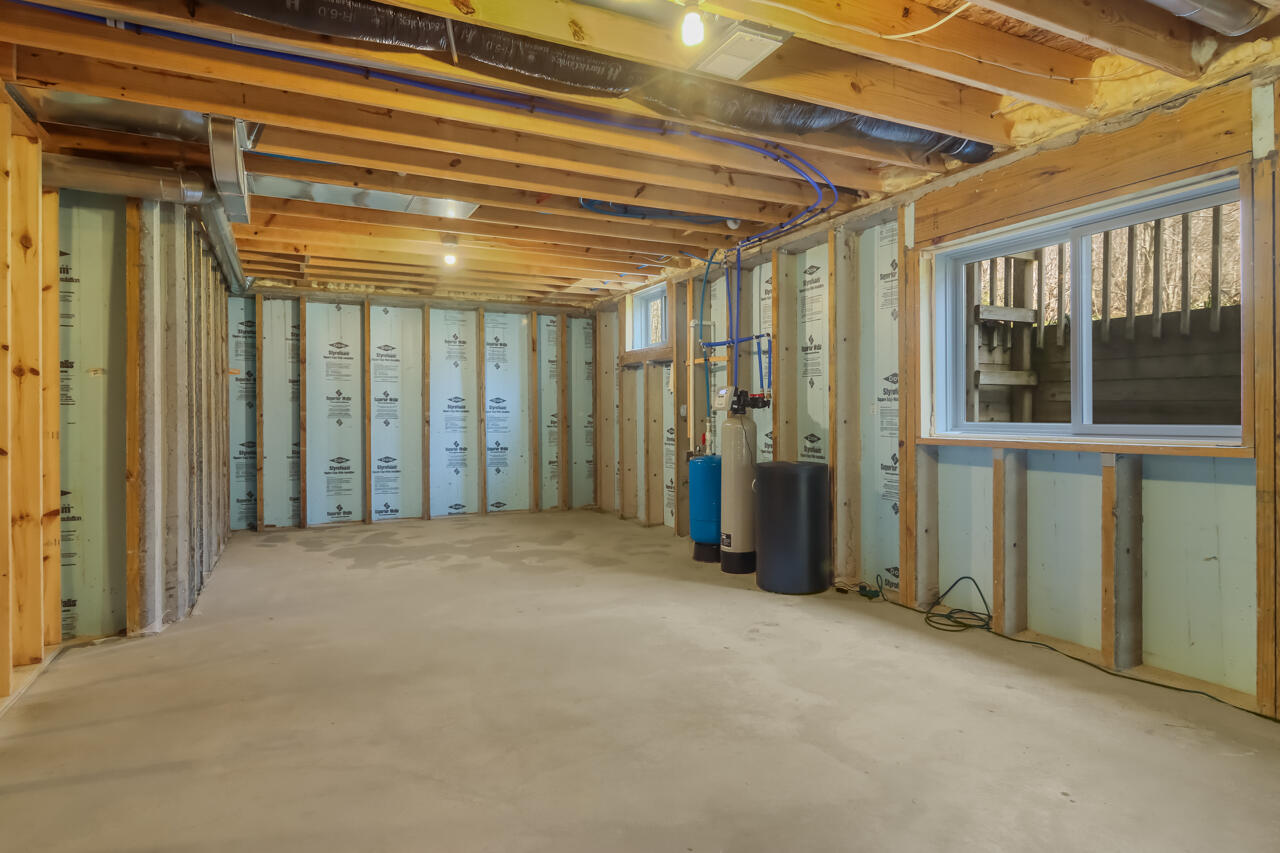 9583 Moon Ridge Road Onekama, MI 49675 - Photo 51 of 73 51-Scene-51