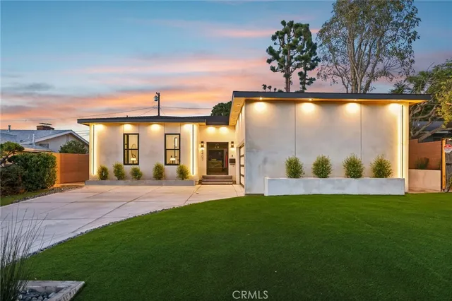 $2,950,000 | 5407 VÃa Del Valle, Torrance, CA 90505