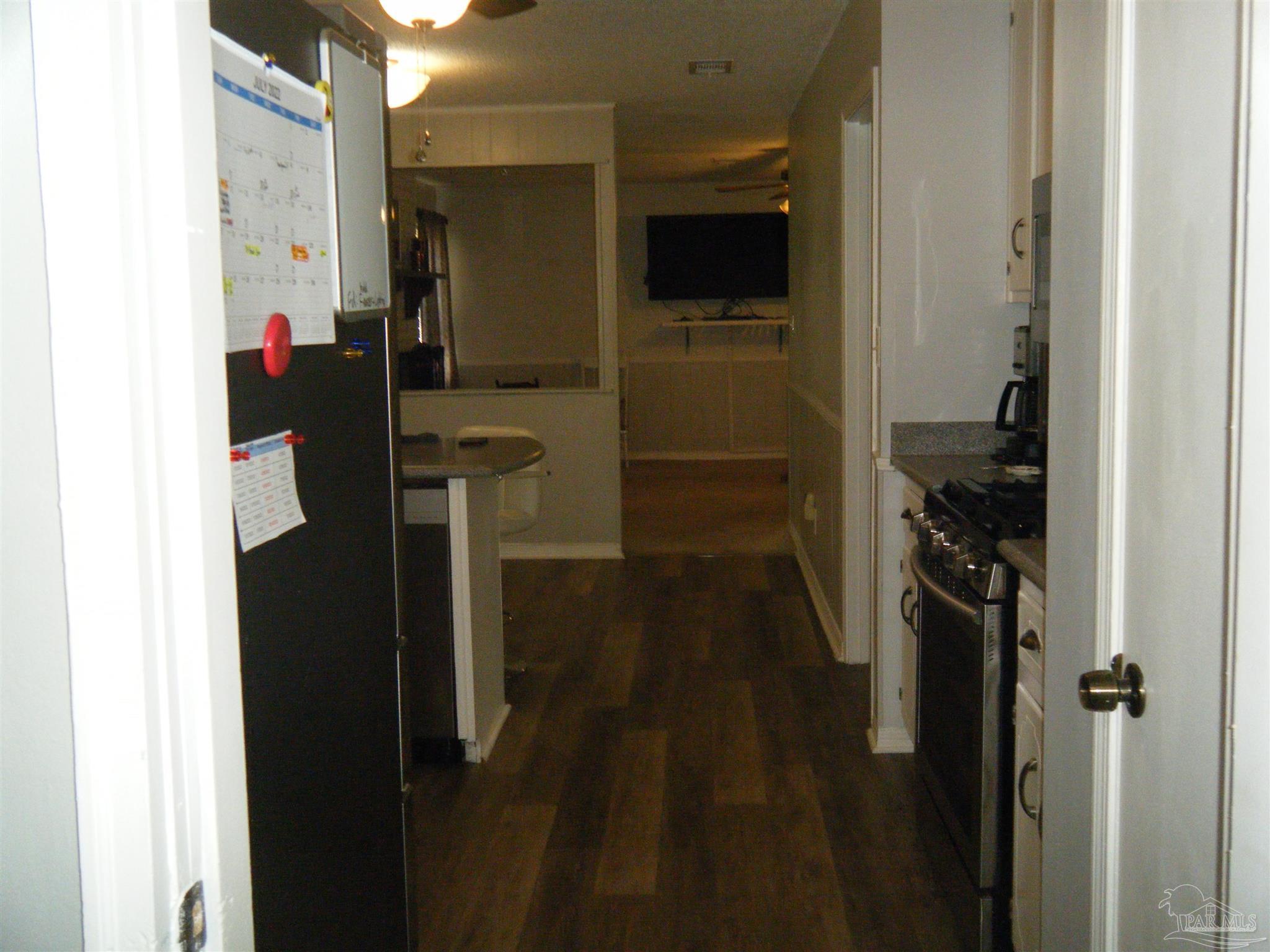 4324 Grant Street Milton, FL 32571 - Photo 10 of 28