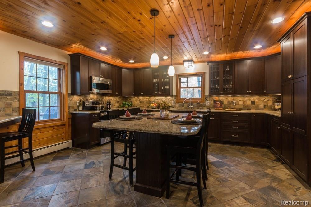 9191 Pine Knob Road Clarkston, MI 48348 - Photo 24 of 51 9191 Pine Knob-19.jpg