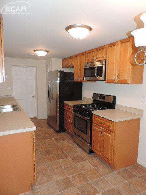 10091 Clark Road Davison, MI 48423 - Photo 12 of 14 20445587-11.JPG