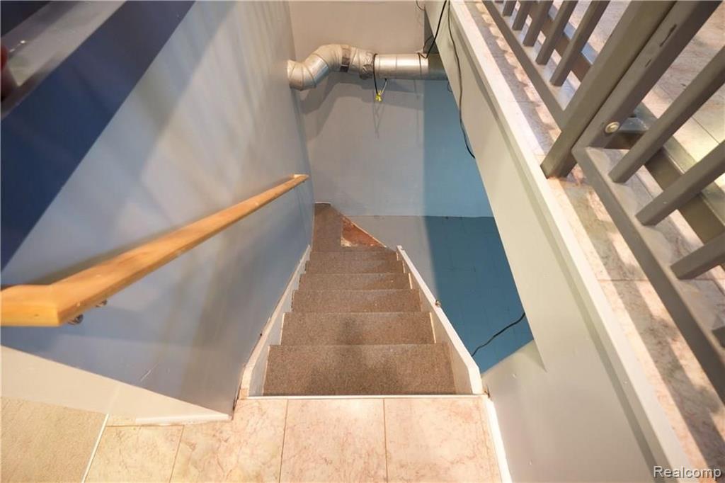 1749 East Maple Road Birmingham, MI 48009 - Photo 12 of 19