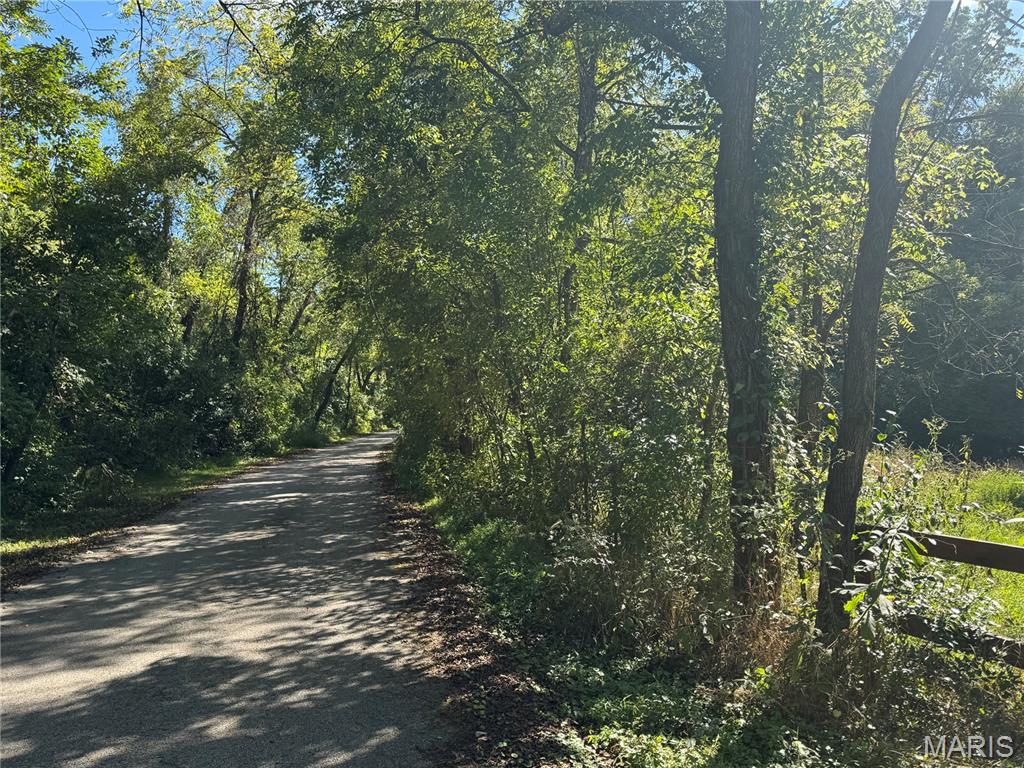 375 Griffith Lane Chesterfield, MO 63005 - Photo 5 of 6