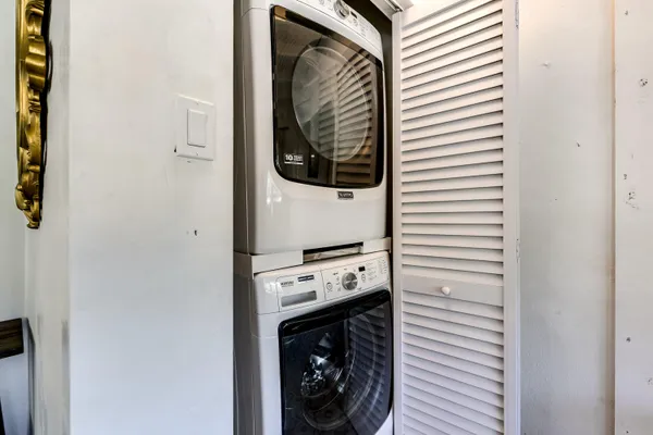 $3,000 | 609 South Arnold Avenue, Lantana, FL 33462