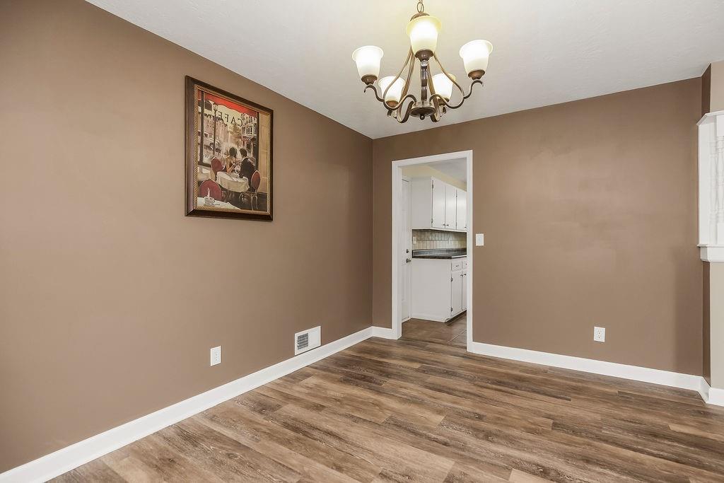 319 Southeast Ridgeview Drive Lee's Summit, MO 64063 - Photo 23 of 38