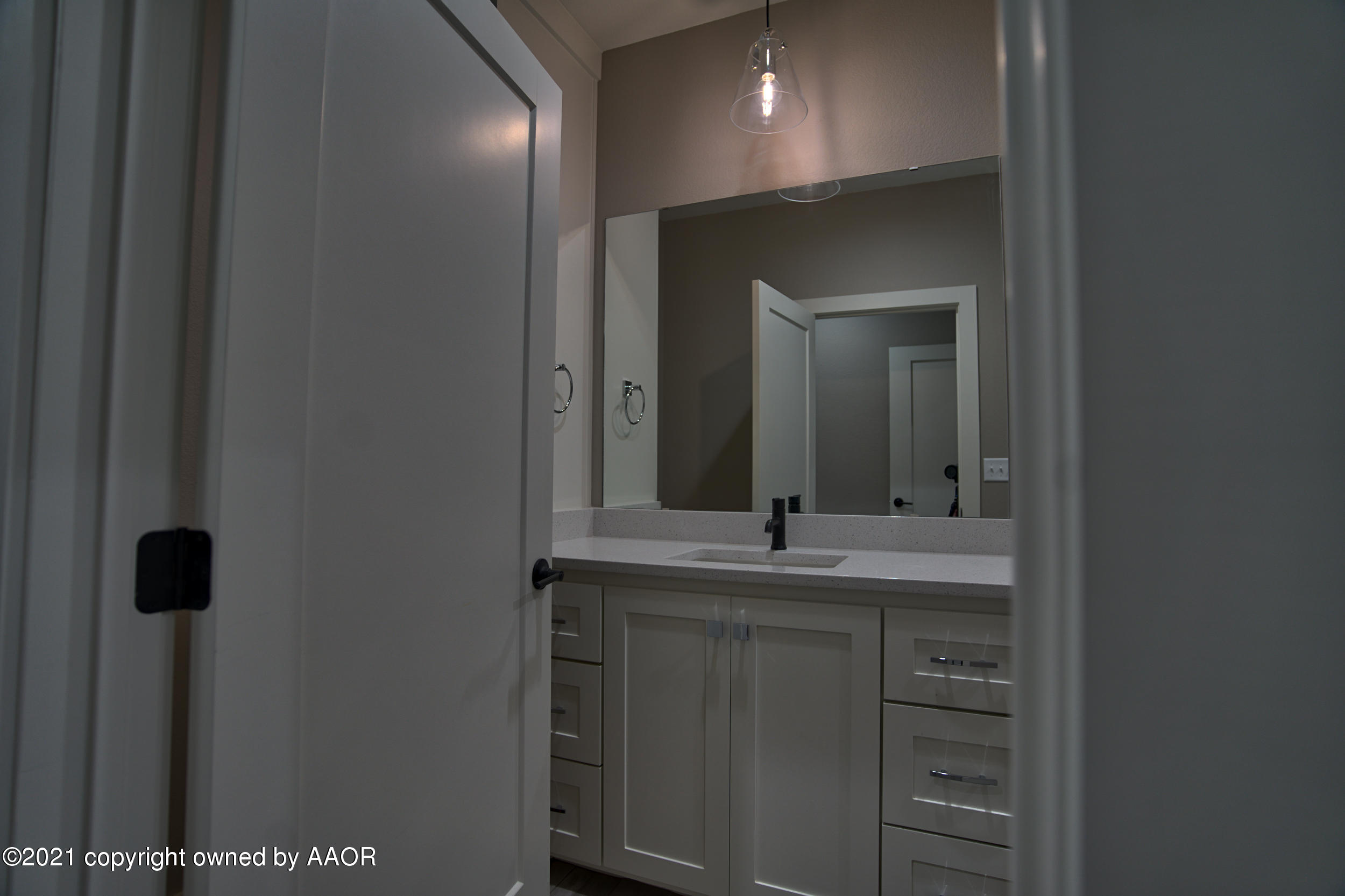 4200 Wildcat Springs Road Amarillo, TX 79119 - Photo 54 of 64 Bathroom 3