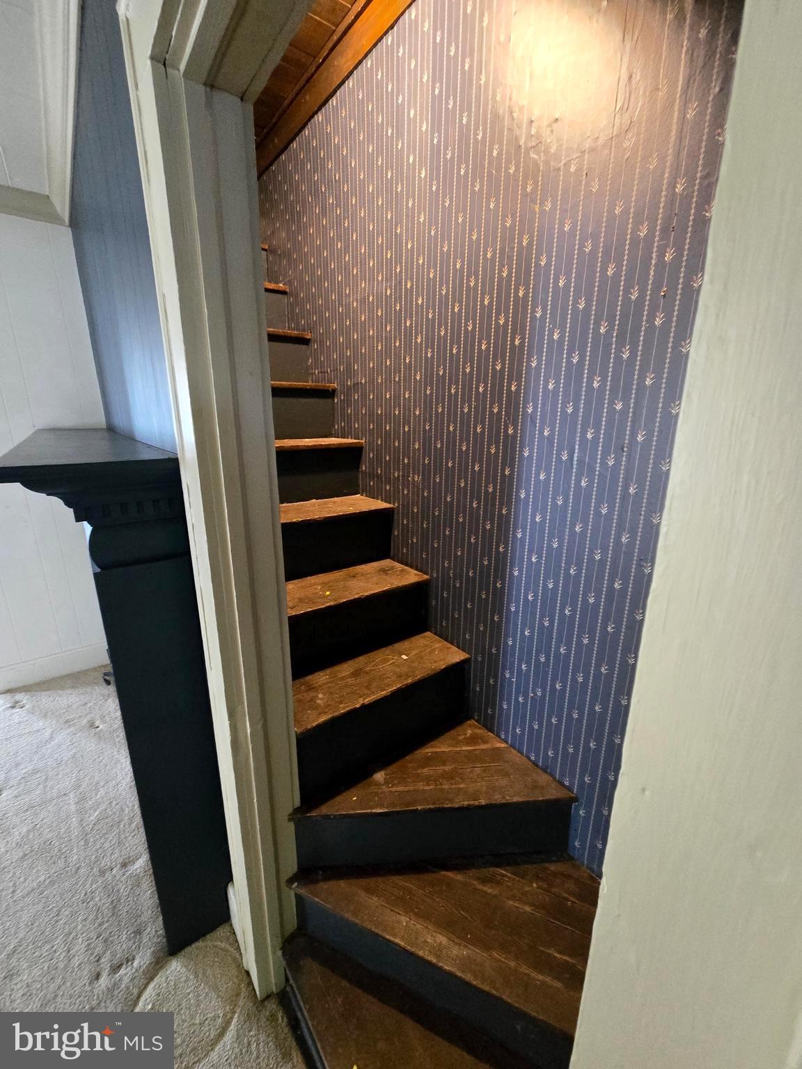 26431 Old State Road Crisfield, MD 21817 - Photo 11 of 25 a view of entryway