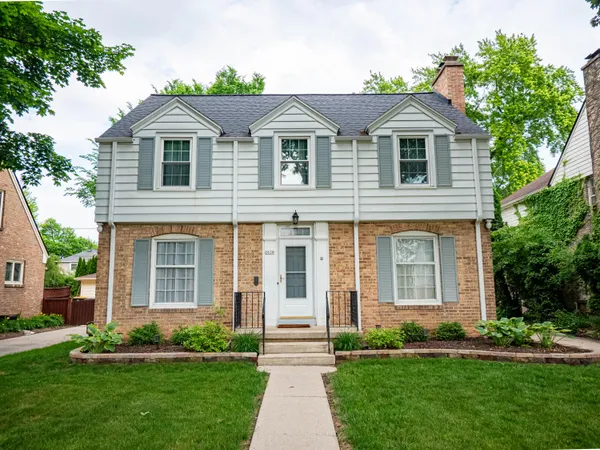 $400,000 | 2638 North 88th Street, Wauwatosa, WI 53226