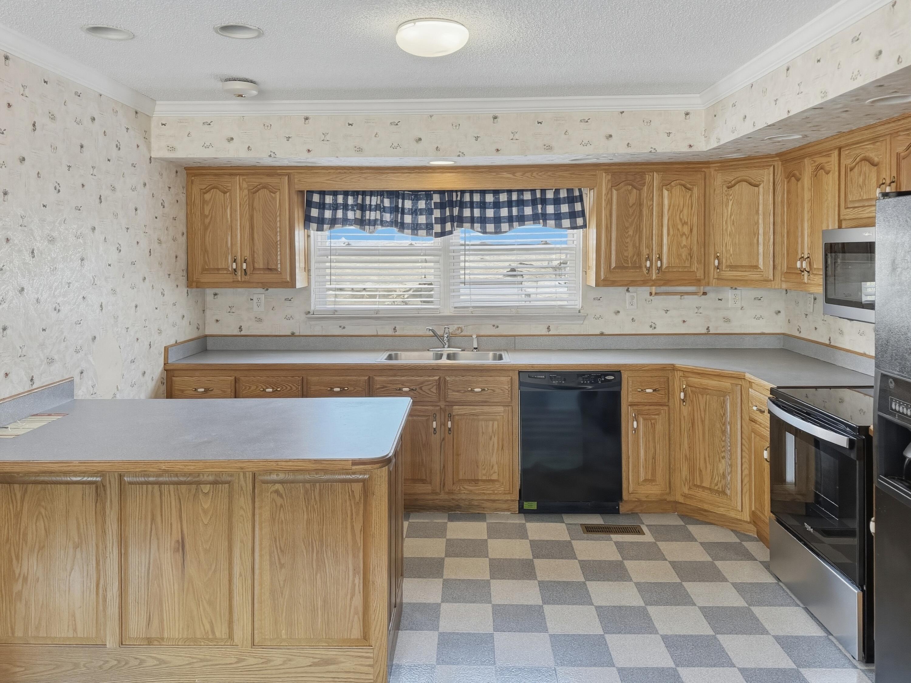 800 South Germantown Road Chattanooga, TN 37412 - Photo 11 of 33 IMG_7632_decluttered