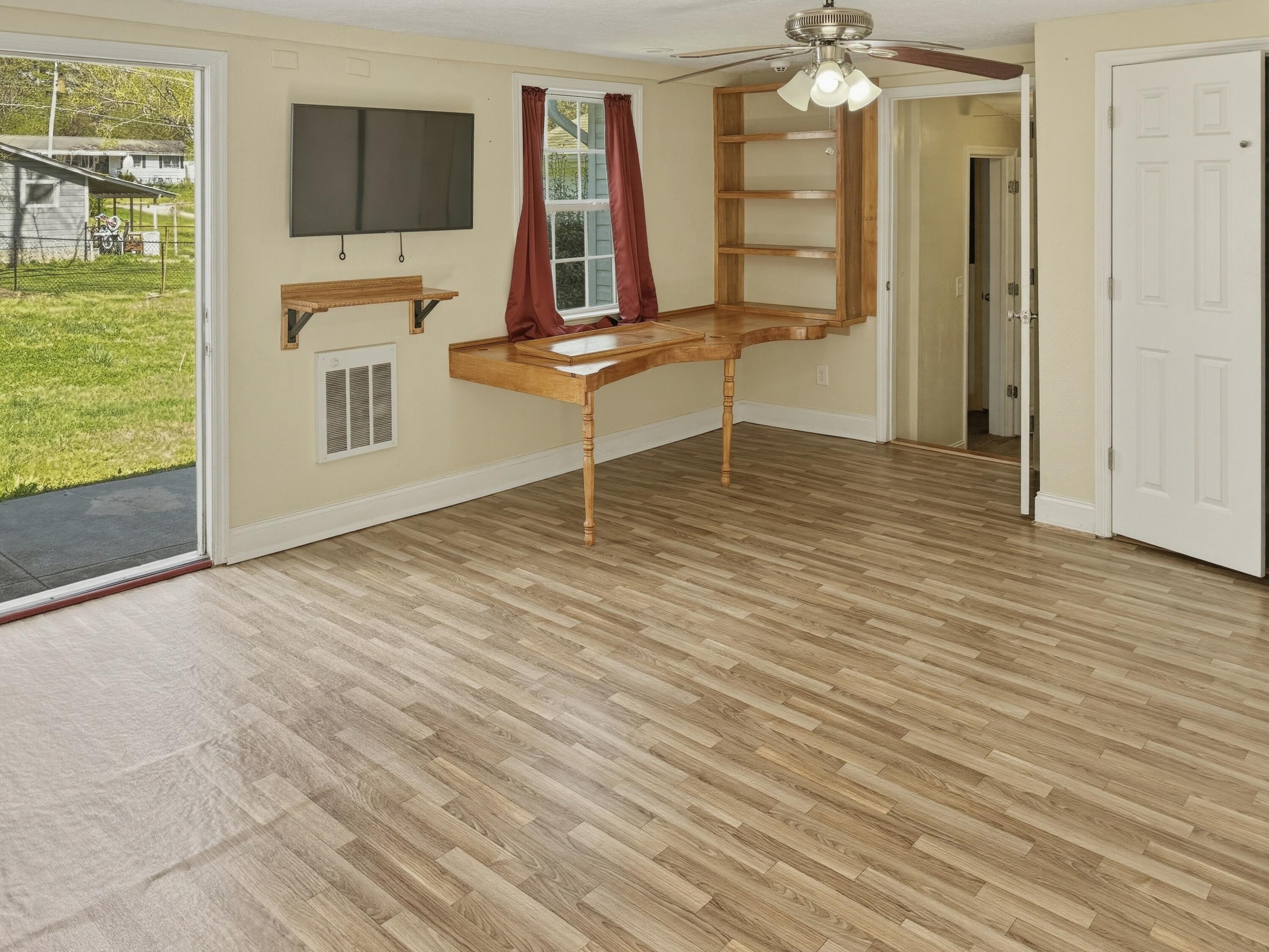 800 South Germantown Road Chattanooga, TN 37412 - Photo 25 of 33 IMG_7633_decluttered