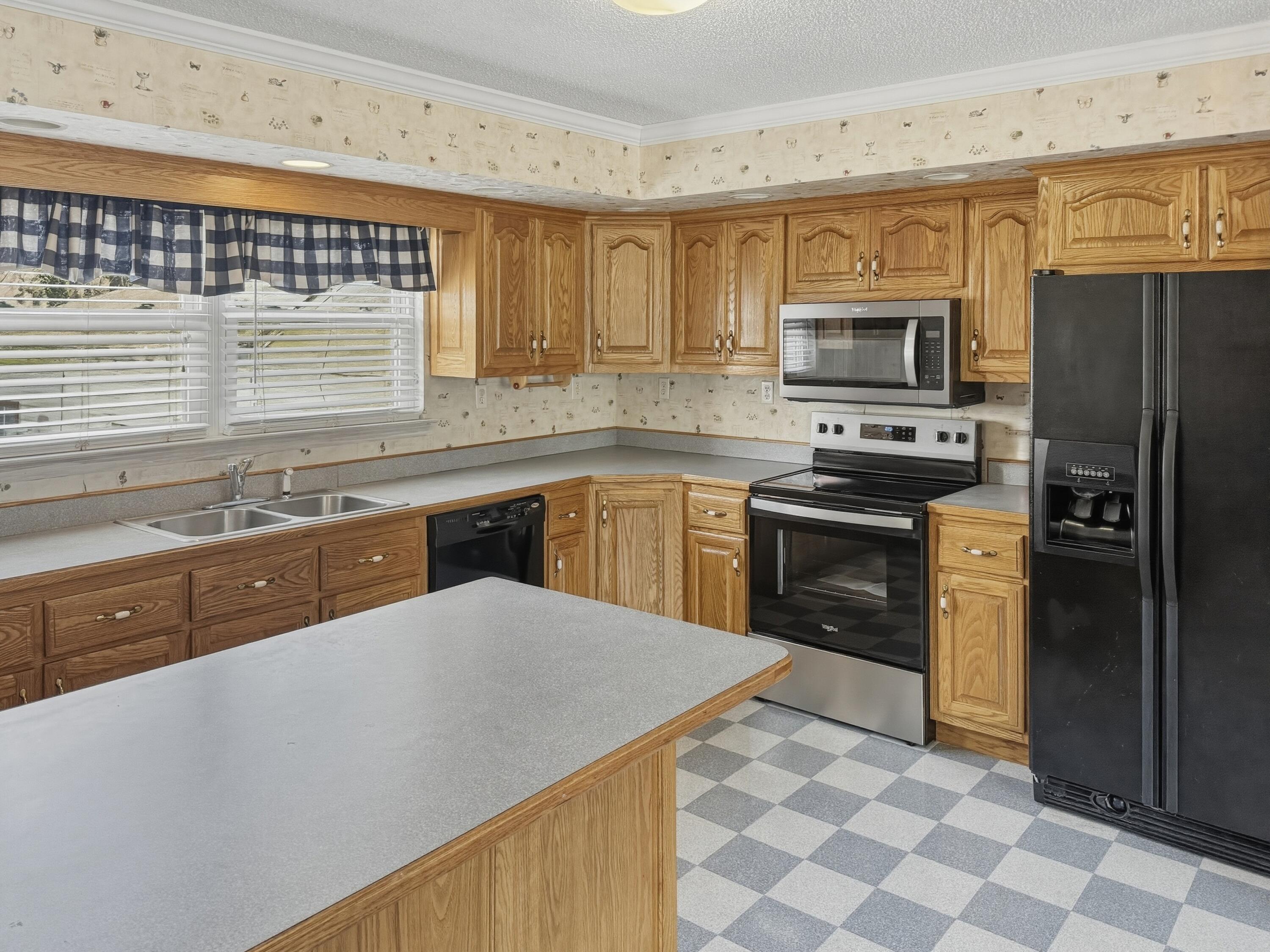 800 South Germantown Road Chattanooga, TN 37412 - Photo 10 of 33 IMG_7631_decluttered