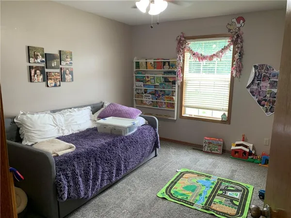 $249,000 | 517 South Brooklyn Court, Frontenac, KS 66763