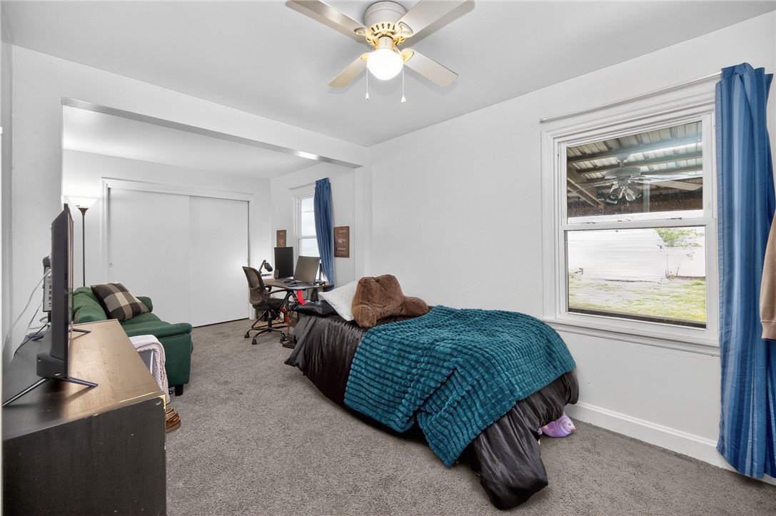3301 Wildwood Road Middletown, OH 45042 - Photo 24 of 68 This versatile space offers comfort and functionality with carpet flooring.