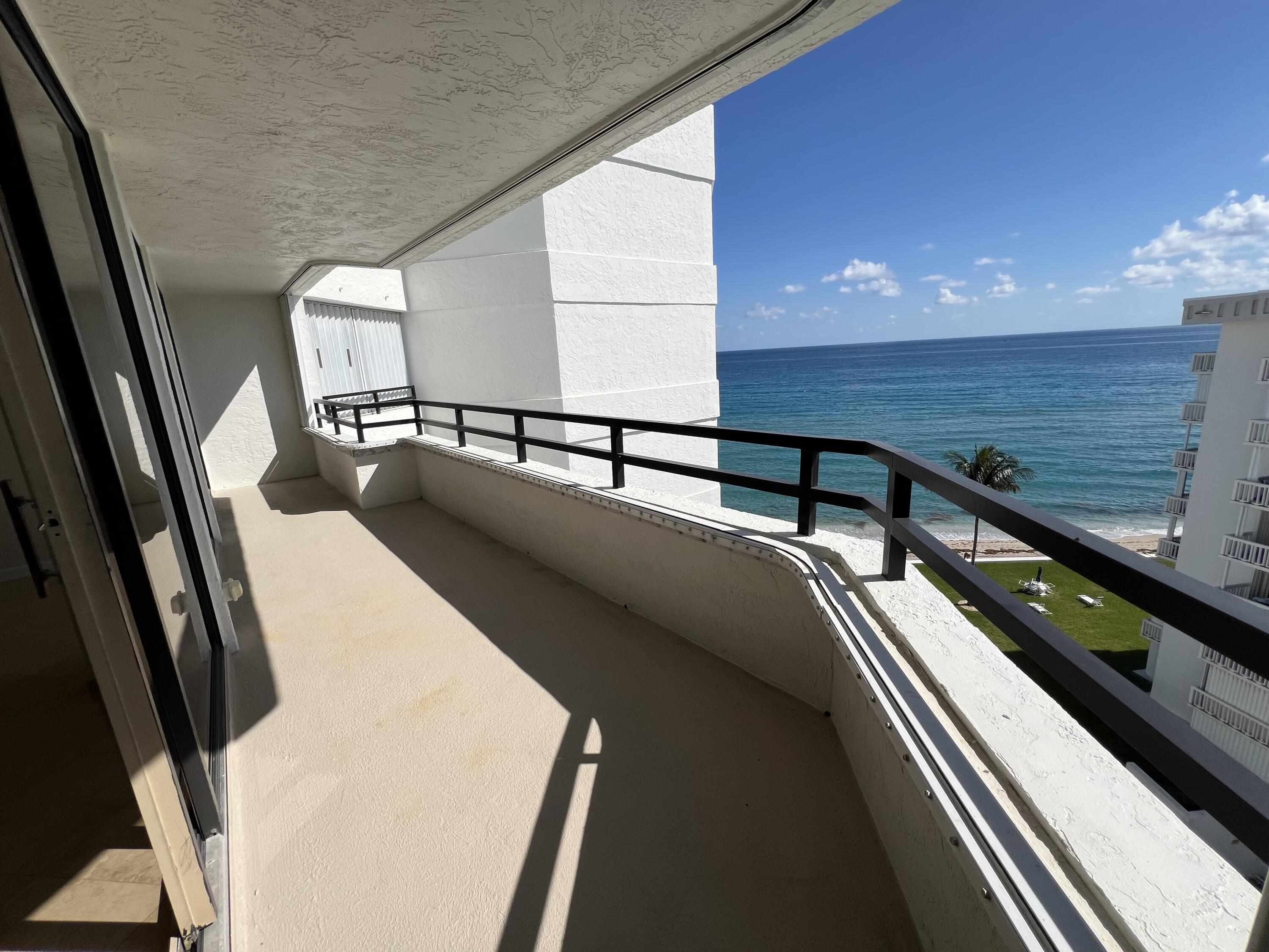 3560 South Ocean Boulevard, Unit 903 South Palm Beach, FL 33480 - Photo 2 of 39 IMG_7133